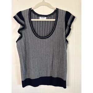 Old Navy Knit top flutter sleeves large